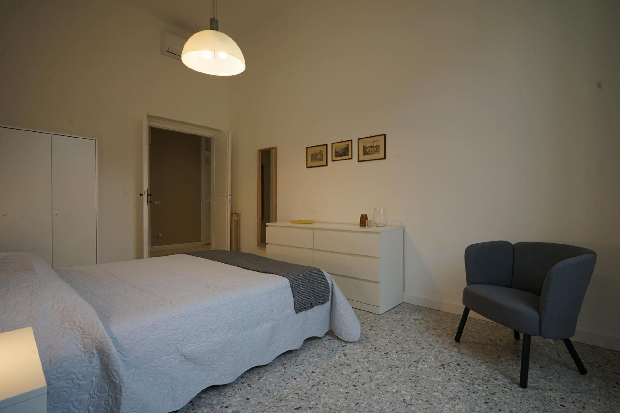 Manzoni 22 La Spezia